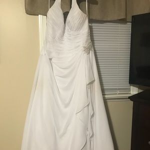David’s Bridal Wedding Gown